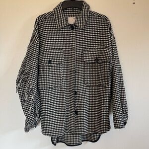 SO Black and White Houndstooth Button-Up Fringe Jacket